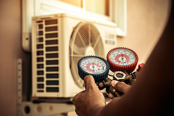 Professional Emergency Hvac technician working in Worthington, IN